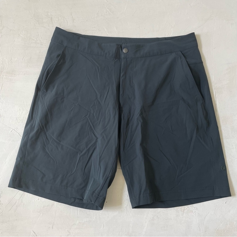 Lululemon Mens Shorts ABC Classic-Fit Short WovenAir Older Version Size 32